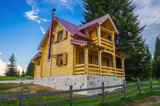 Guest House Mickovic Zabljak  Ngoại thất bức ảnh